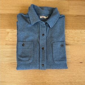 Faherty Women's legend shirt size xl worn a few times